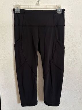 Lululemon crop leggings with pockets